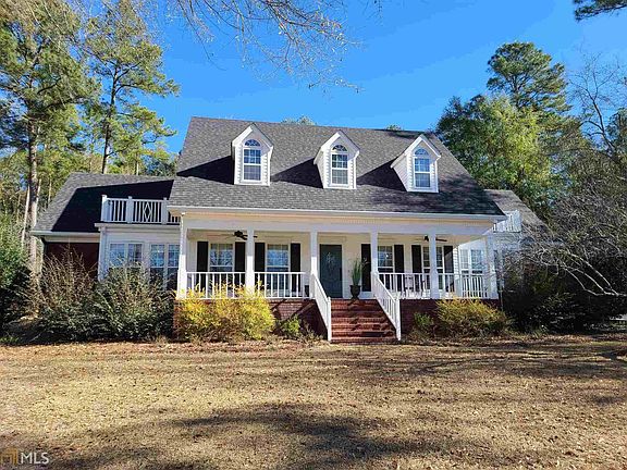 2nd image of 2614 Old Mill Way