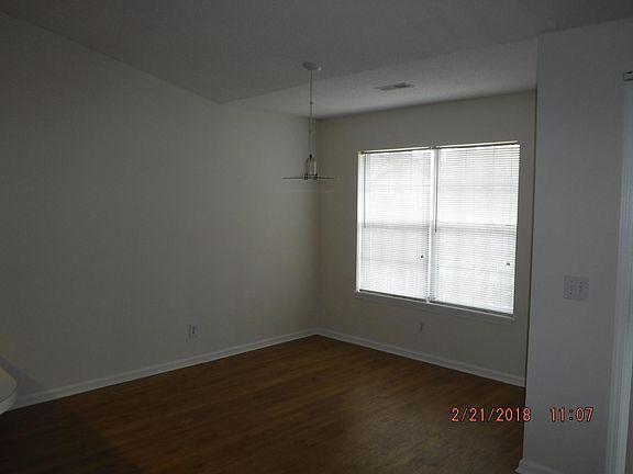 5th image of 2908 Mulberry Ln Unit E