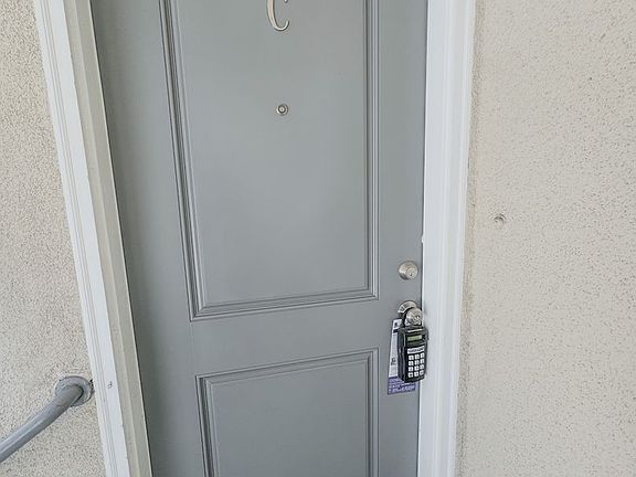 3rd image of 12 N Marengo Ave #16C