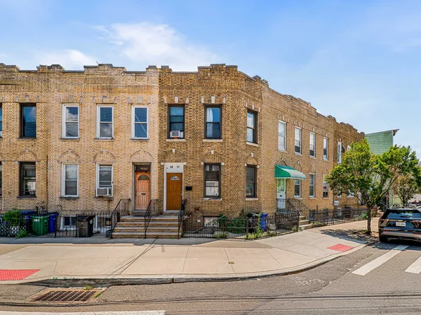 30-77 42nd Street image 2 of 27