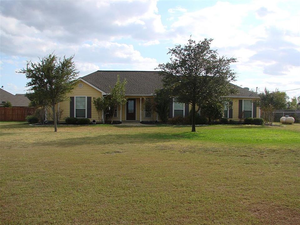 1st image of 1154 Fm 813 W