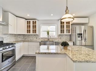 203 Hilton Ave, Maplewood, NJ 07040