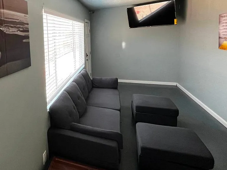 5448 Hermitage Ave #1 — Photo 5