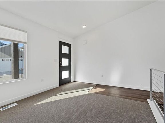 5th image of 7411 S Drake Park Ct