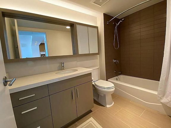 5th image of 600 Ala Moana Blvd #3004