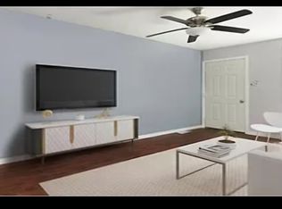 315 S Olive St APT 6, San Antonio, TX 78203