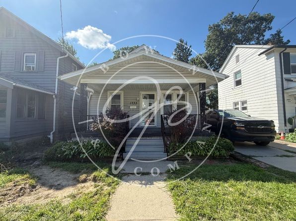 1733 Loxley Rd