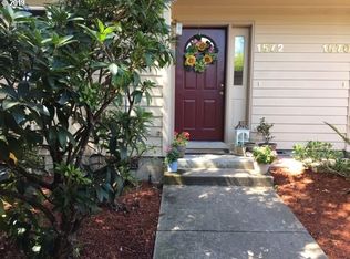 1572 Fetters Loop, Eugene, OR 97402