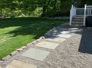 112 Fayson Lake Rd, Kinnelon, NJ 07405