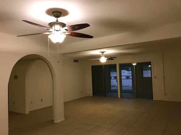 10210 N Valle Del Oro Dr, Tucson, AZ 85737