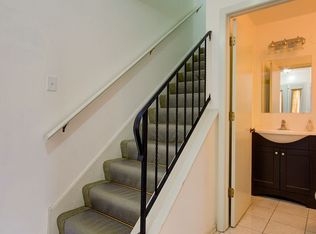 49 Red Barn Rd, Matteson, IL 60443