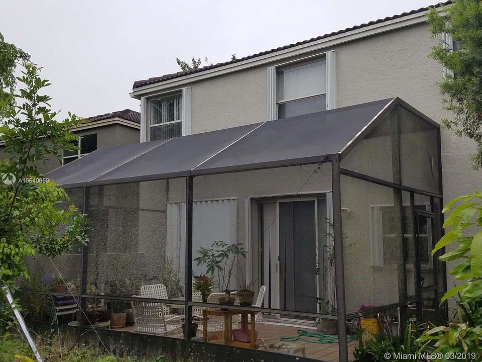 2nd image of 11777 NW 1st St