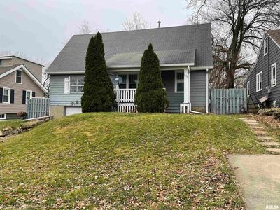 5120 N Montclair Ave, Peoria Heights, IL, 61616