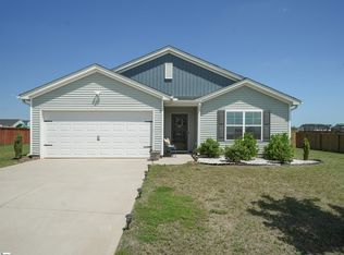 7207 Clemie Ct, Boiling Springs, SC 29316