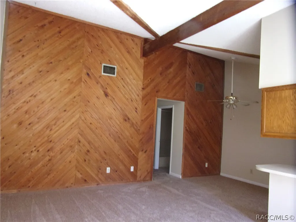 2 bed, 987 sqft, $1,100 — Photo 2