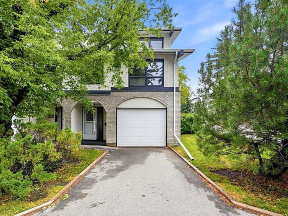 3rd image of 5400 SE Dalhousie Dr NW #26