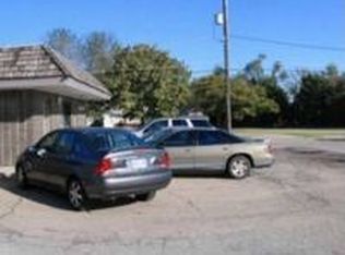 423 SE 10th St, Newton, KS 67114