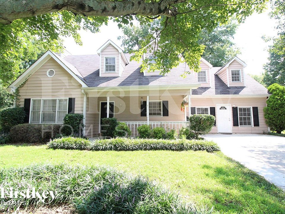 1st image of 2340 Huntington Dr