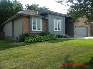 17325 Orchard Ave, Omaha, NE 68135