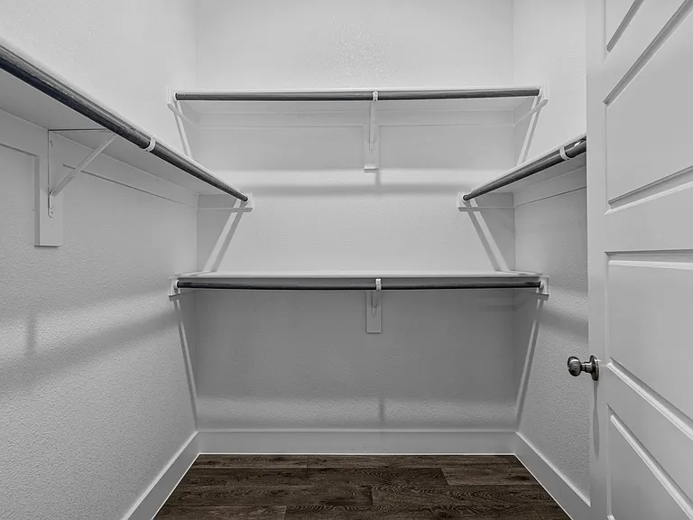 D1-Julep-Closet D1-Julep-Closet