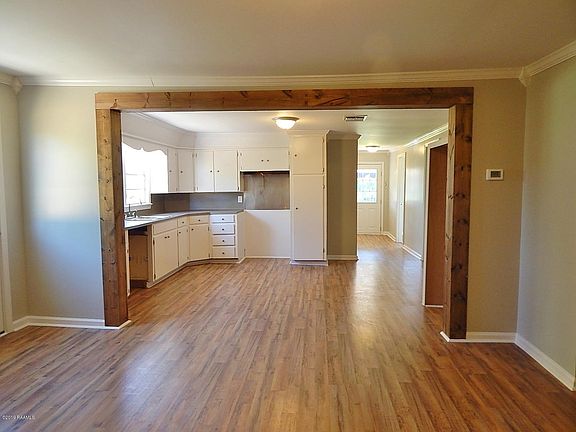 3rd image of 1019 Margaret Ave