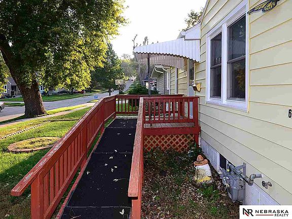 3rd image of 6639 Bedford Ave