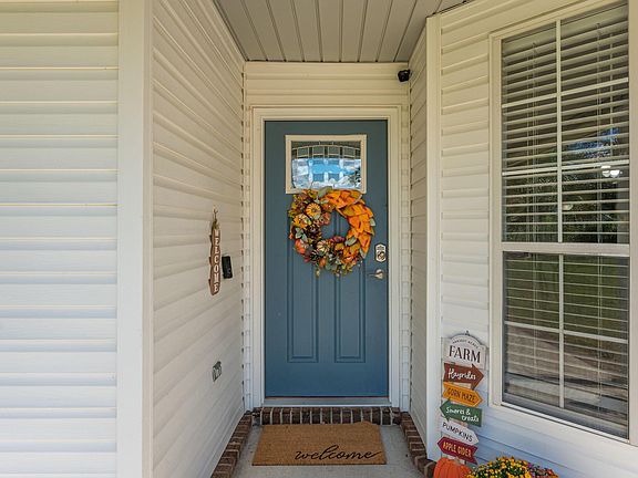5th image of 146 Villacrest Dr
