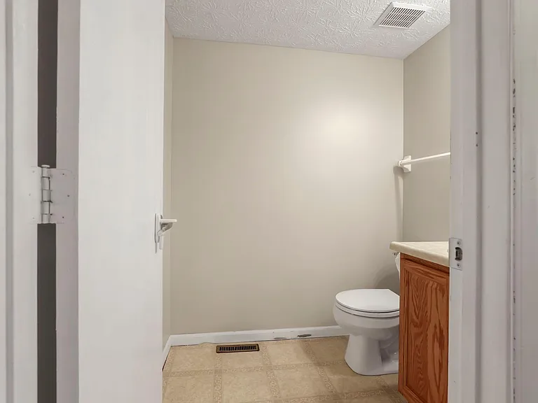 522 Farm Hill Ct — Photo 19