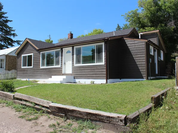 40 Crane Ave, Stockett, MT 59480