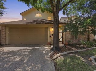 28 COURTSIDE CIR, San Antonio, TX 78216