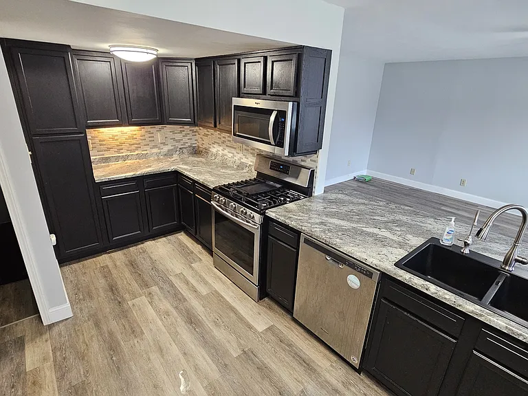 13911 Watkins Rd — Photo 15