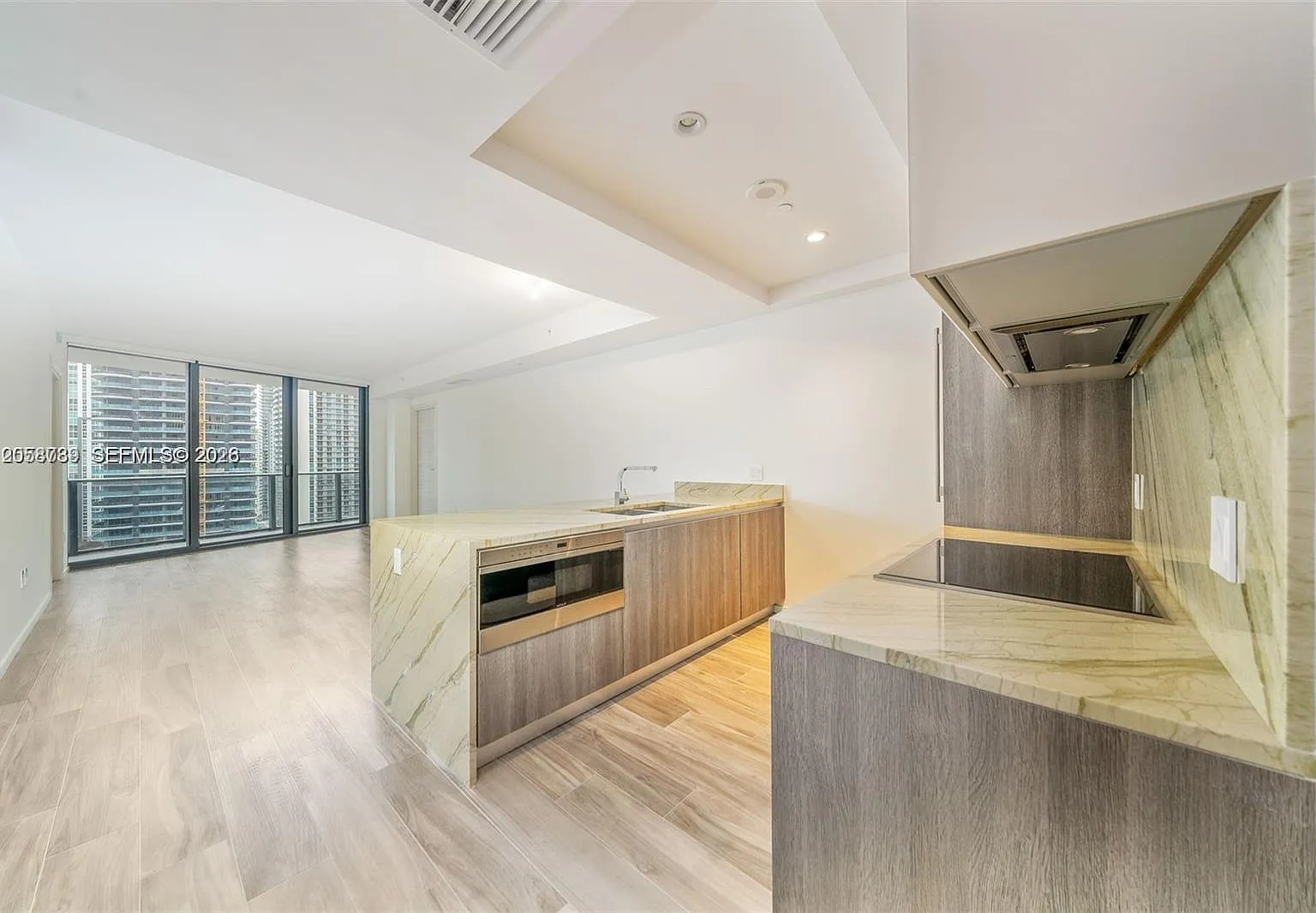801 Sma Residences Condo — Photo 2
