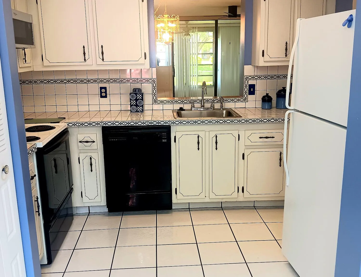 2 bed, 2.0 bath, 1000 sqft, $1,500 — Photo 4