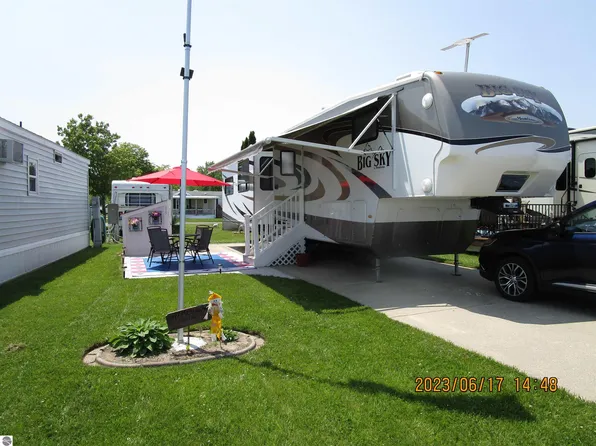 3675 E Michigan Ave #85, Au Gres, MI 48703
