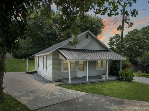 200 Marion St, Marion, NC 28752