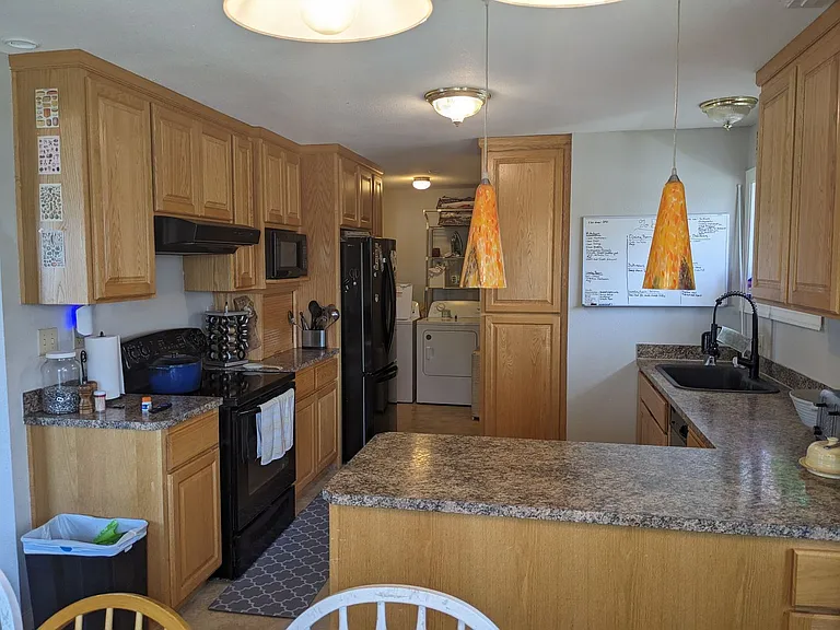 206 Cherry St — Photo 9