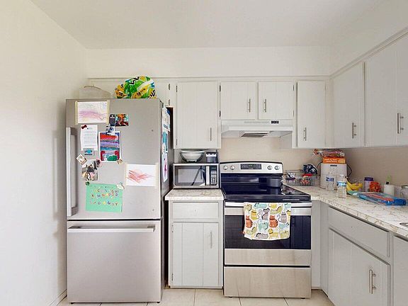 5th image of 1305 Golf Ave