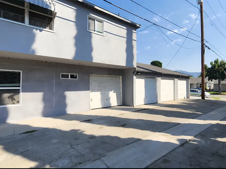1804 W Alameda Ave #100 — Photo 11