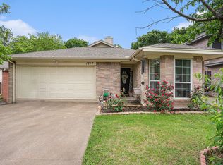 1217 Stone Creek Dr, Mansfield, TX 76063