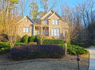 2462 Huntington Glen Dr, Birmingham, AL 35226
