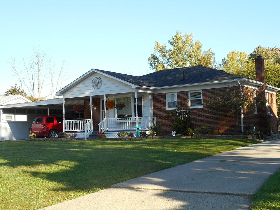 1st image of 490 Francis St