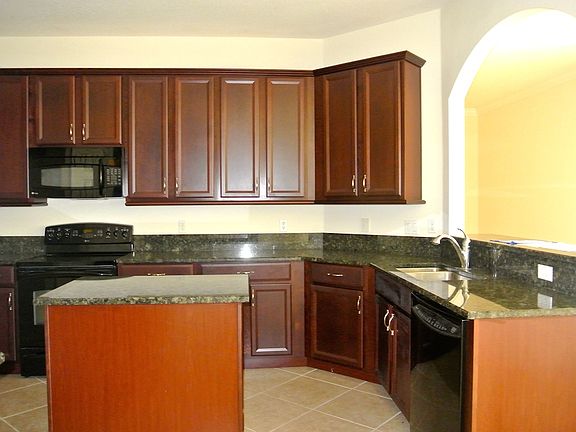 4th image of 5121 Fiorella Ln
