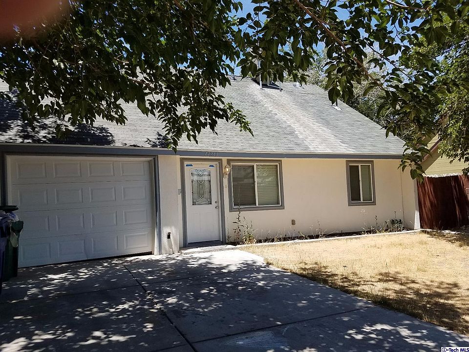 1st image of 44243 Hardwood Ave