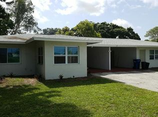 5410 16th St W #B, Bradenton, FL 34207