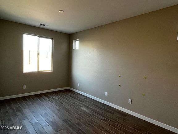 3rd image of 17558 W LUPINE Avenue