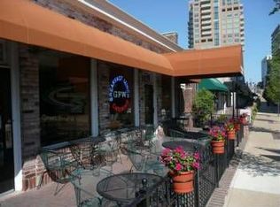 8135 Maryland Ave, Saint Louis, MO