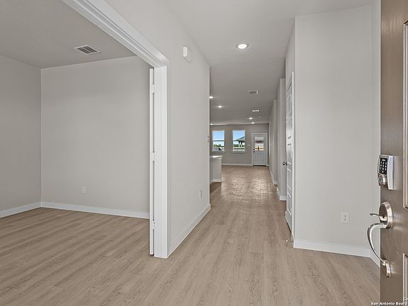 2nd image of 8107 CHAMPION CREEK