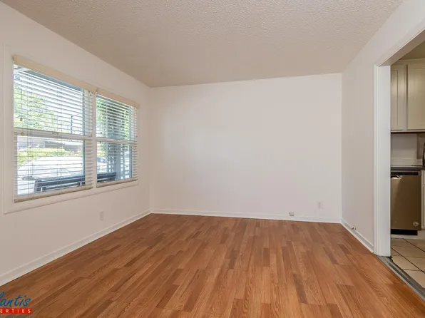 589 N 3rd St APT 5, San Jose, CA 95112