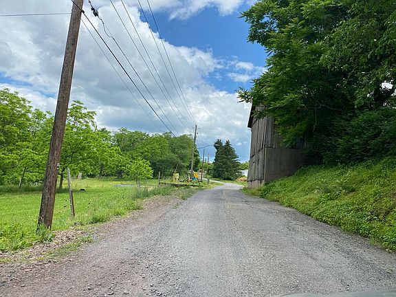 4th image of 55 Reichwein Rd