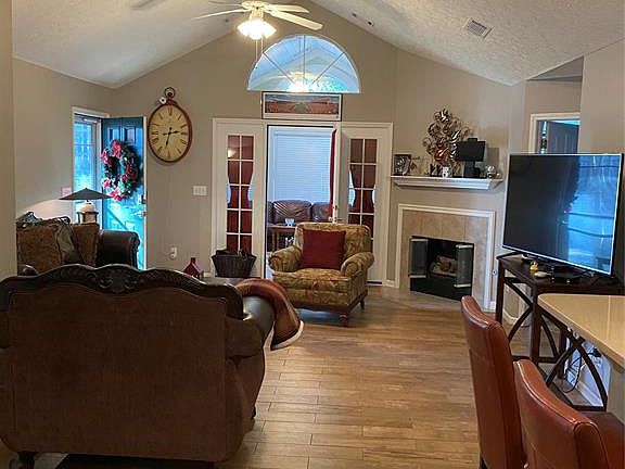 2nd image of 7911 Plum Orchard Way